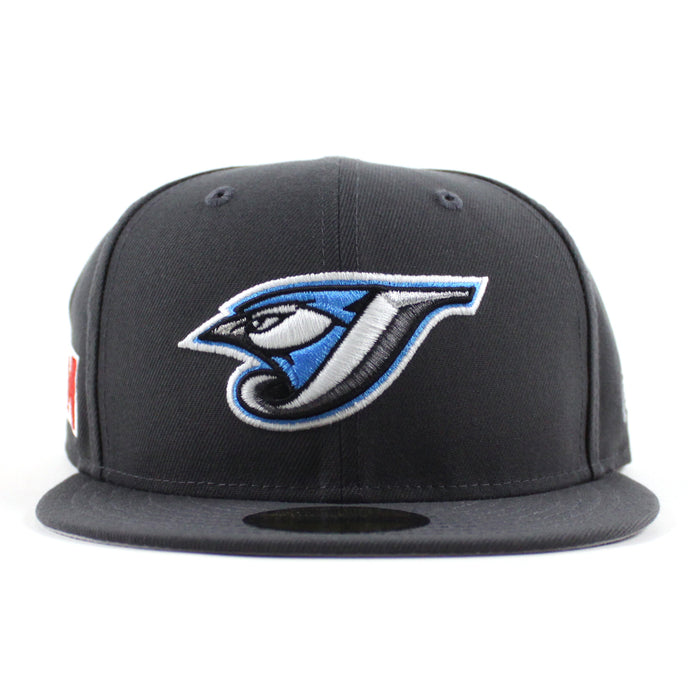 Toronto Blue Jays Canada Flag Patch New Era 59Fifty Fitted Hat (Graphite Gray Under Brim)