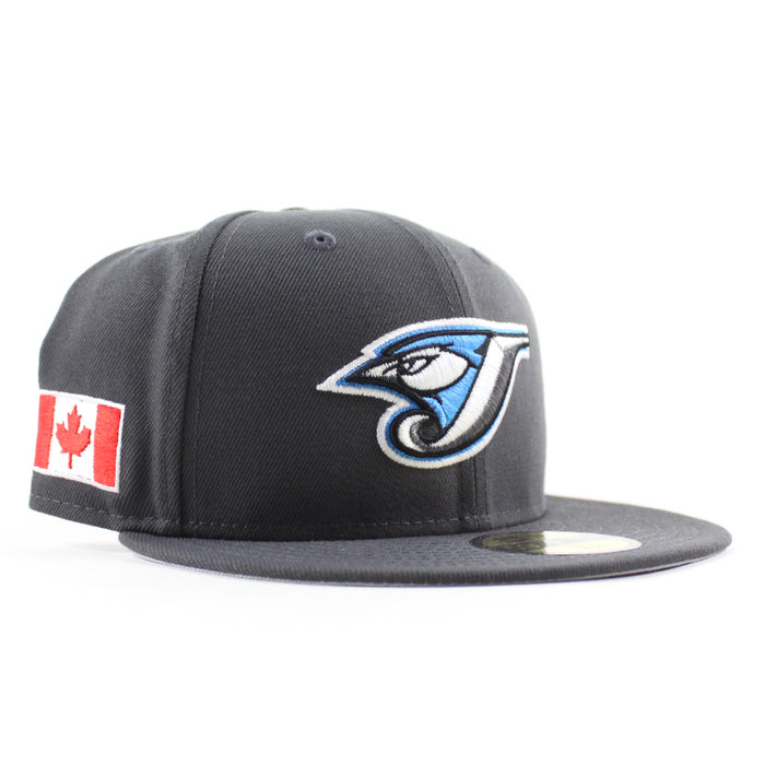Toronto Blue Jays Canada Flag Patch New Era 59Fifty Fitted Hat (Graphite Gray Under Brim)