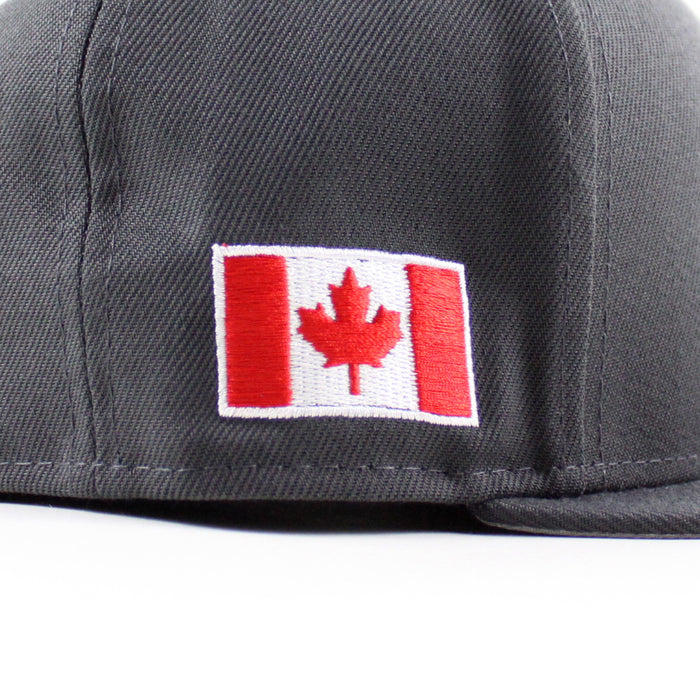Toronto Blue Jays Canada Flag Patch New Era 59Fifty Fitted Hat (Graphite Gray Under Brim)