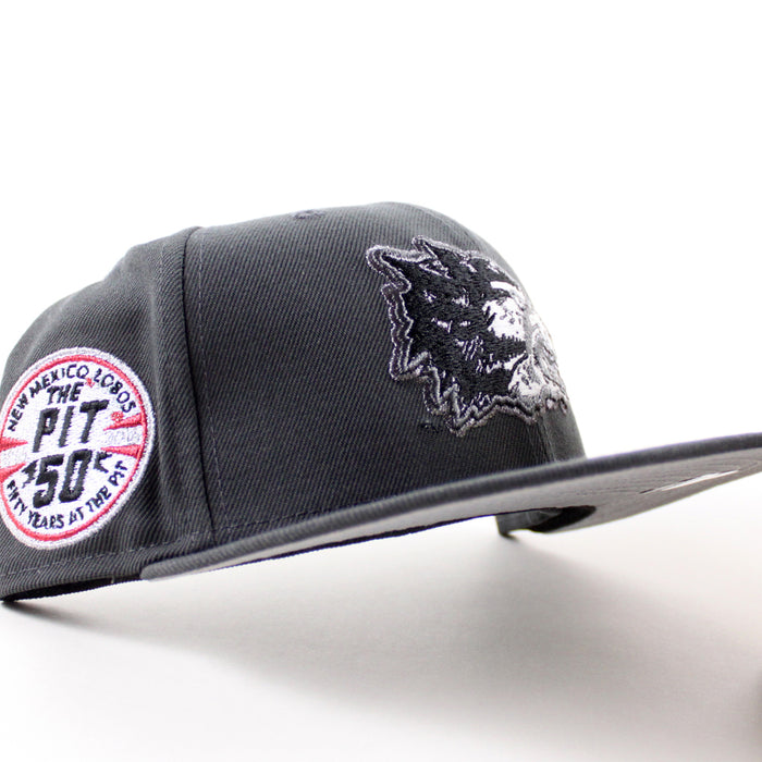 University of New Mexico Lobos the Pit 50th New Era 59Fifty Fitted Hat (Graphite Gray Under Brim)