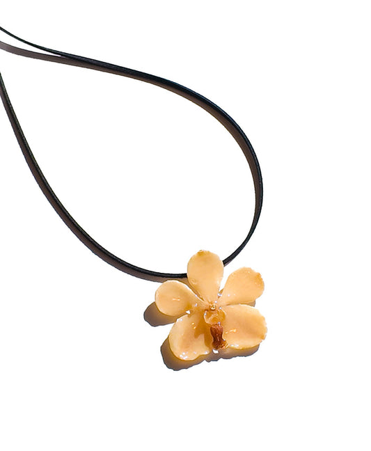White Vanda Necklace